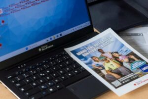 Les élèves parisiens n’utiliseront plus Microsoft : voici les outils français qui les remplacent
